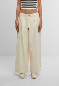 Джинсы Джинсы