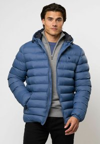 Зимняя куртка Зимняя куртка