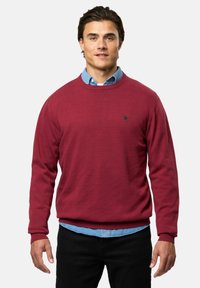 Пуловер Пуловер