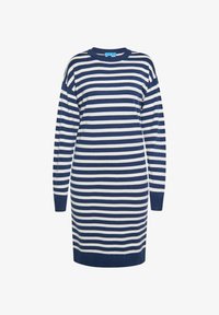 Вязаное платье Вязаное платье