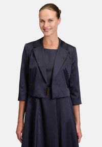 Короткий блейзер Короткий блейзер