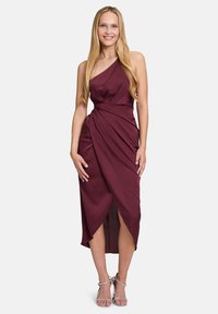 Коктейльное платье Коктейльное платье