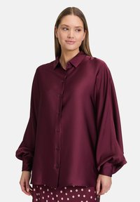 Атласная блузка Атласная блузка