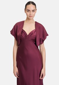 Короткая куртка Короткая куртка