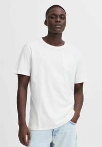 Футболка Футболка