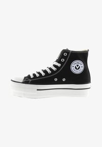 Высокие кеды Высокие кеды