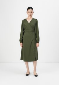 Летнее платье Летнее платье