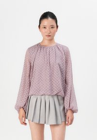 Блузка Блузка