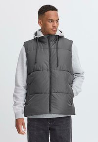 Жилет Жилет