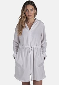 Халат Халат