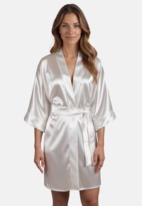 Халат Халат