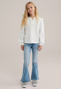 Джинсы Джинсы