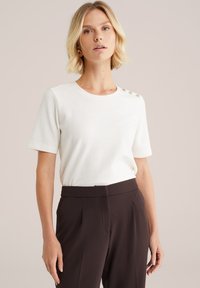 Футболка Футболка