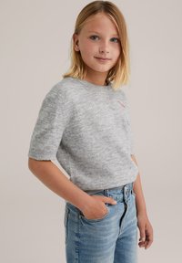 Футболка Футболка