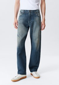 Прямые джинсы Прямые джинсы