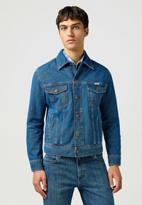 Джинсовая куртка Джинсовая куртка