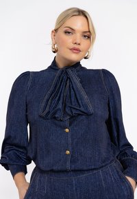 Джинсовая блузка Джинсовая блузка