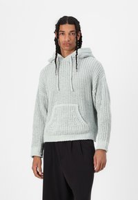 Пуловер Пуловер