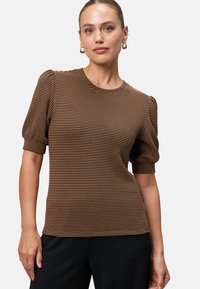 Блузка Блузка