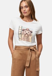 Футболка Футболка