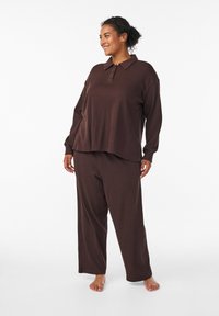 Спортивные штаны Спортивные штаны