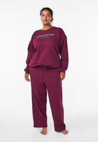 Спортивные штаны Спортивные штаны