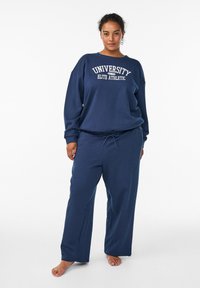 Спортивные штаны Спортивные штаны