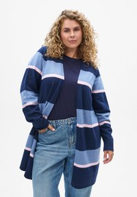 Длинный кардиган Длинный кардиган