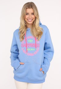 Пуловер с капюшоном Пуловер с капюшоном