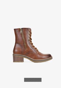 Ботинки на шнуровке Ботинки на шнуровке