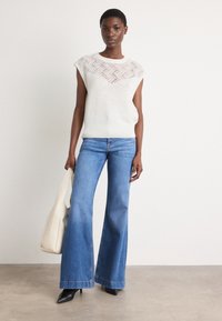 Твинсет Твинсет