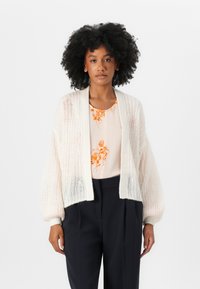 Вязаная кофта Вязаная кофта