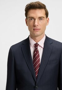 Галстук Галстук