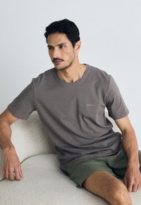 Пижама с шортами Пижама с шортами