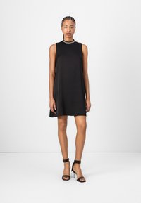 Коктейльное платье Коктейльное платье