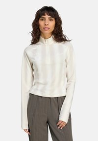 Лонгслив Лонгслив