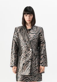 Куртка Куртка