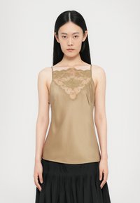 Атласная блузка Атласная блузка