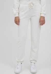 Спортивные штаны Спортивные штаны