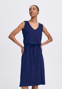 Платье Платье