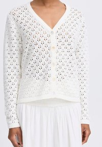 Вязаная кофта Вязаная кофта