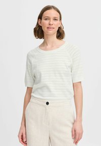 Пуловер с коротким рукавом Пуловер с коротким рукавом