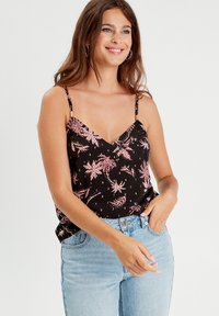 Топ на бретельках Топ на бретельках