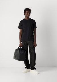 Футболка Футболка