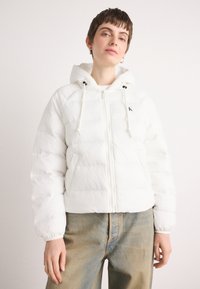 Зимняя куртка Зимняя куртка