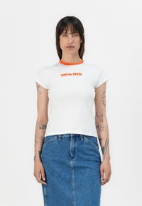 Футболка Футболка