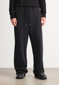 Спортивные штаны Спортивные штаны