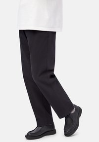 Ботинки на шнуровке Ботинки на шнуровке