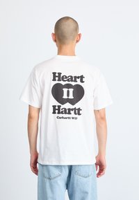 Футболка Футболка