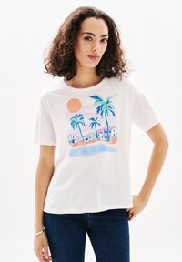 Футболка Футболка